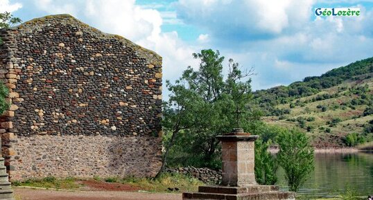 Géodiversité sur les rives du Salagou