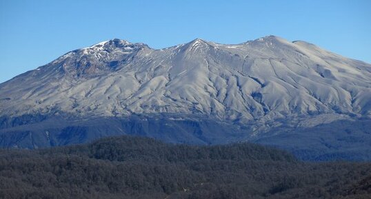 Puyehue après l'éruption de 2011(2014)