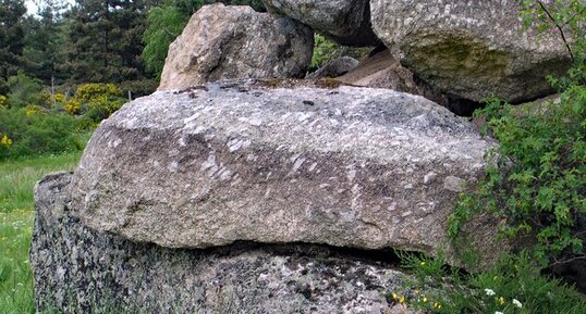 Granite à "dents de cheval"