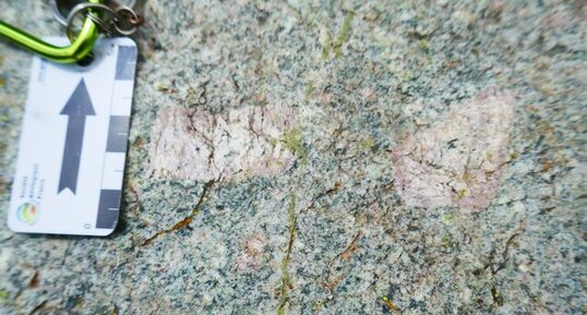 Microcline dans le Granite du Riéou Blanc