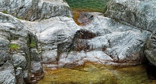 Gneiss oeillés de Borne